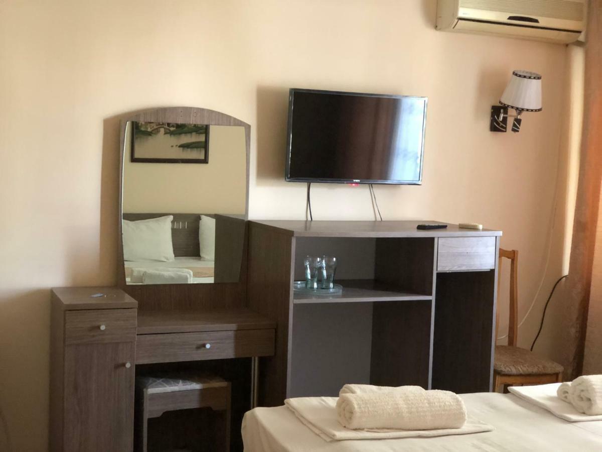 Tourist Hotel Szymkent Zewnętrze zdjęcie