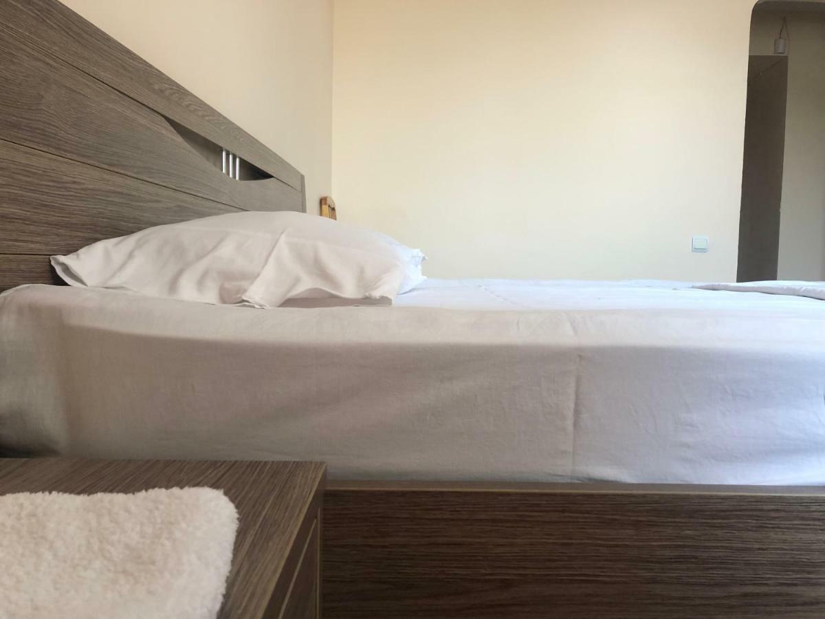 Tourist Hotel Szymkent Zewnętrze zdjęcie